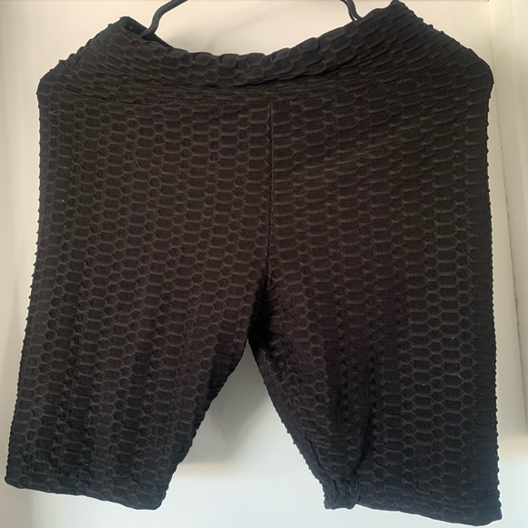 Pants - Black Legging Shorts